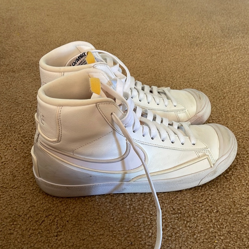 Nike blazer